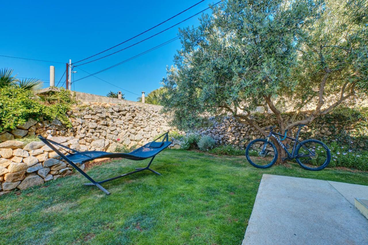 Apartment Tena Veli Losinj Exterior photo